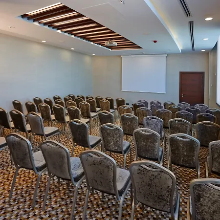 Crowne Plaza Oryapark By Ihg Hotel Stambuł