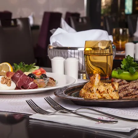Hotel Crowne Plaza Oryapark By Ihg 5*