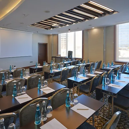 Hotel Crowne Plaza Oryapark By Ihg 5*