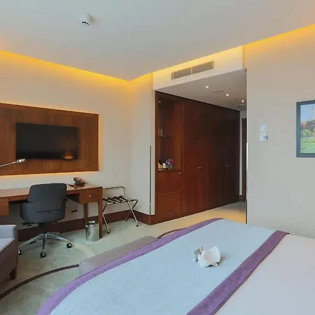 Crowne Plaza Oryapark By Ihg Hotell 5*