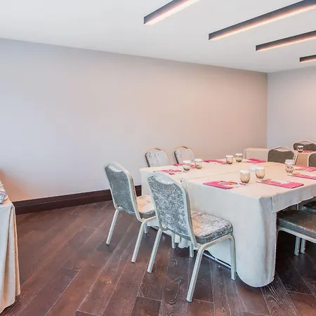 Hotel Crowne Plaza Oryapark By Ihg 5*