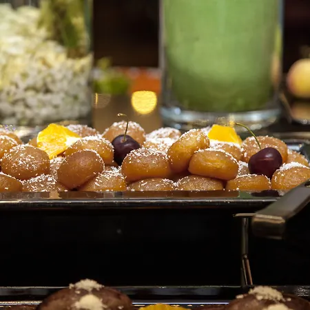 Отель Crowne Plaza Oryapark By Ihg Стамбул