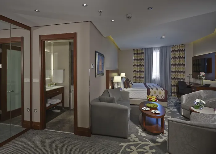 Crowne Plaza Oryapark By Ihg Стамбул