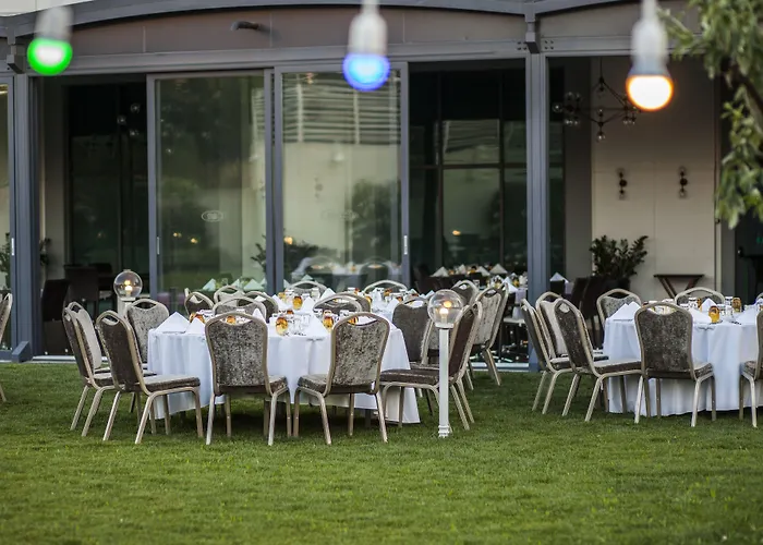 Crowne Plaza Oryapark By Ihg 5*